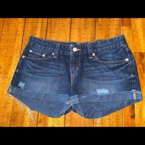 Levi’s woman’s shorts